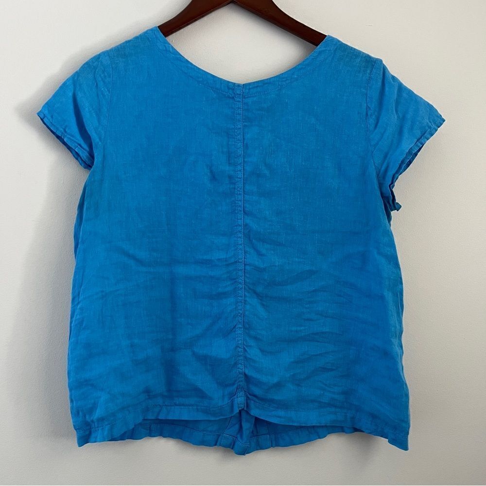 C&C Boxy Blue Linen Button Back Top | Size Medium